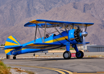 Boeing PT-17 Stearman+